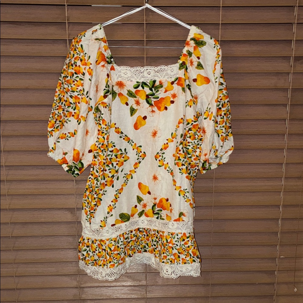 Nicole Miller White Floral Puff-Sleeve Peasant Top
